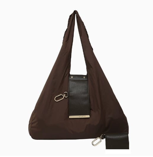 👜 Your Bag Shouldn’t Slow You Down — This One Won’t.